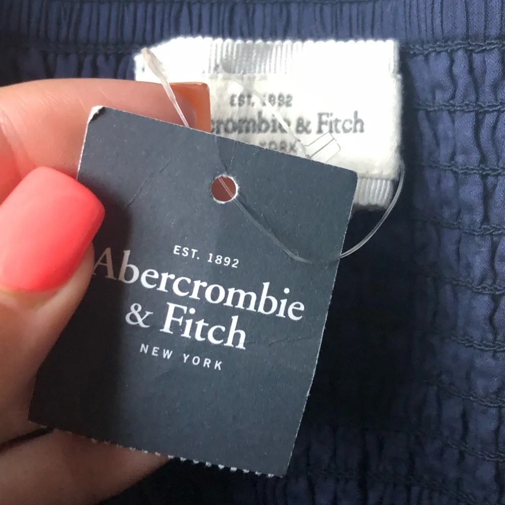 NWT Abercrombie Sleeveless dress - Picture 4 of 4